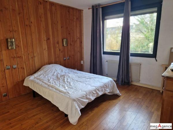 Maison à Le Rheu, 35650 - 9 pièces 225m²