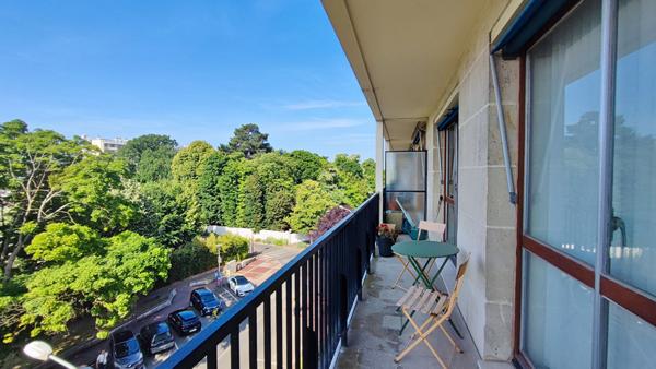 Centre-ville d'Eaubonne - appartement traversant de 94.48 m² €265 500 ** - Référence 25-3844