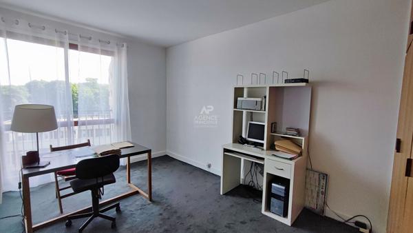 Centre-ville d'Eaubonne - appartement traversant de 94.48 m² €265 500 ** - Référence 25-3844