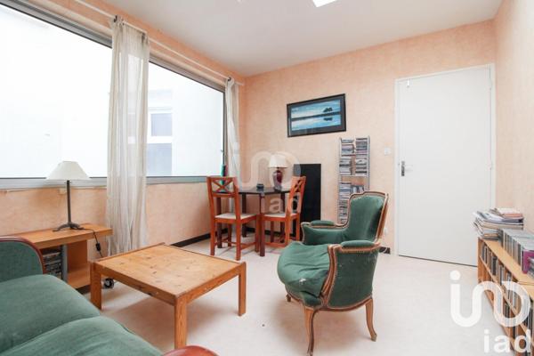 Appartement 2 pièces de 45 m² à Saint-Affrique (12400)