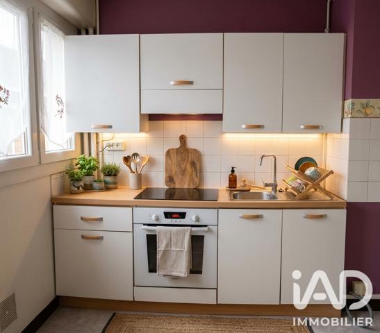 Location appartement 2 pièces 52 m² Châlons-en-Champagne