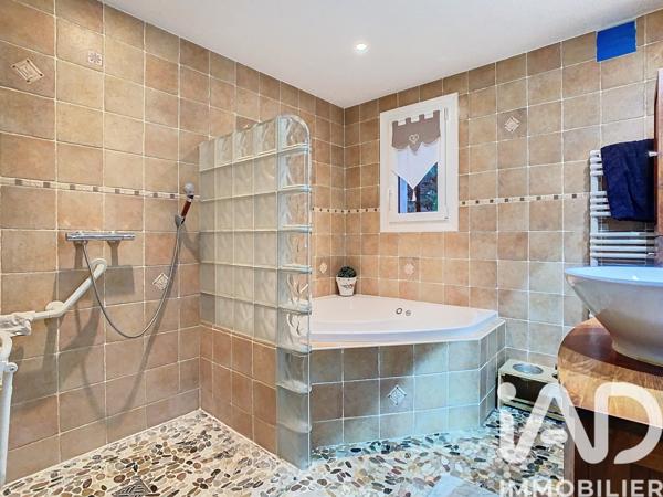 Maison à vendre 8 pièces 181 m² Étiolles