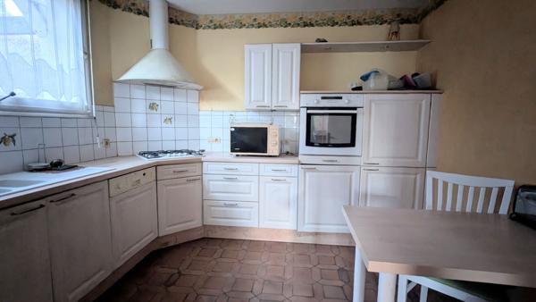 Maison Saint Martin Des Champs 6 pièce(s) 136.27 m2