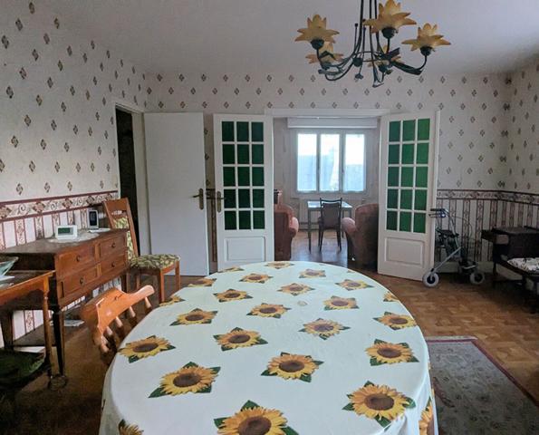 Maison Saint Martin Des Champs 6 pièce(s) 136.27 m2