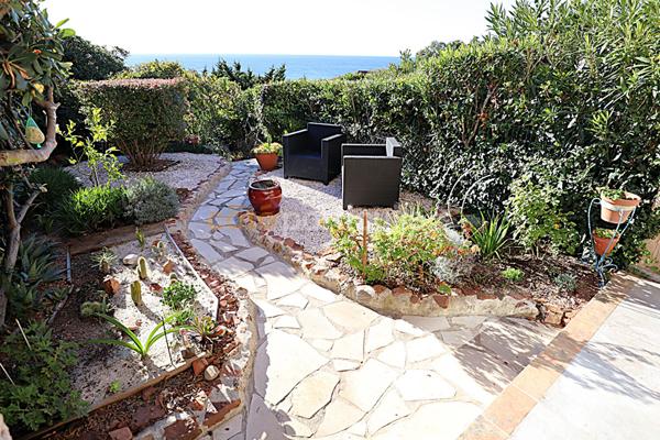 Vente Villa85 m² - 3 Pièces - SAINT RAPHAEL (83700)