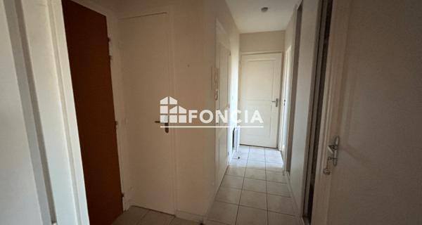 Location Appartement 2 pièces 49.23 m² - Dol-de-bretagne 35120
