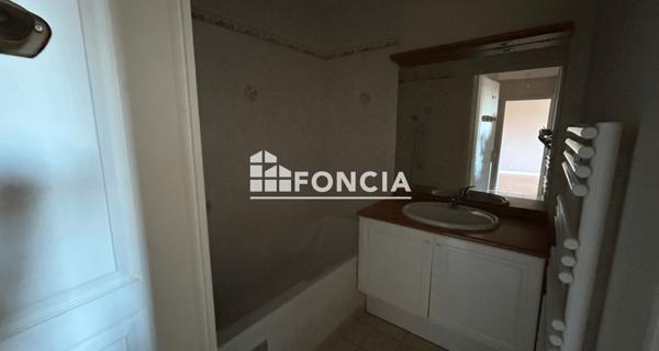 Location Appartement 2 pièces 49.23 m² - Dol-de-bretagne 35120