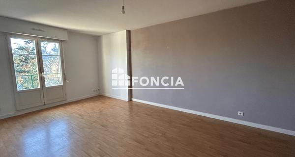 Location Appartement 2 pièces 49.23 m² - Dol-de-bretagne 35120