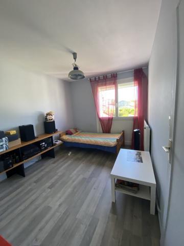 MAISON 4 CHAMBRES GARAGE