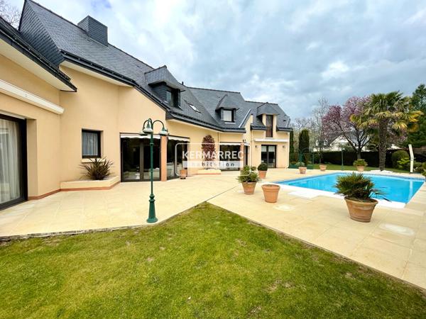 Maison 9 pièces – 320 m² environ à Saint-Grégoire (ref : 32756)