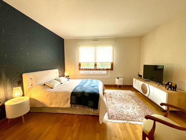 Maison 9 pièces – 320 m² environ à Saint-Grégoire (ref : 32756)