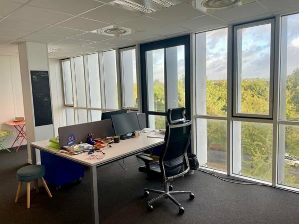 Bureaux - A LOUER - RENNES (réf : 35.6389)