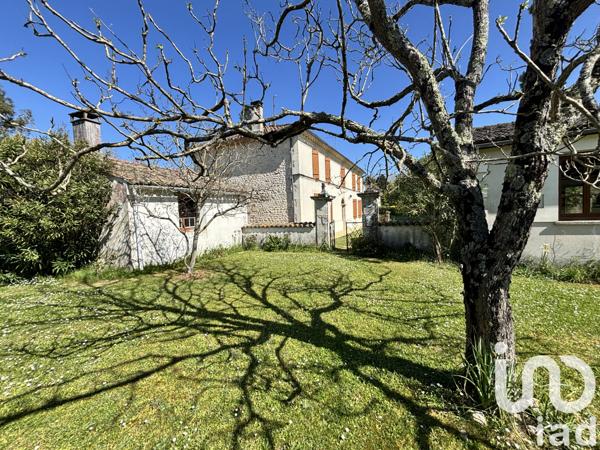 Maison à vendre 8 pièces 247 m² Saint-Georges-des-Agoûts