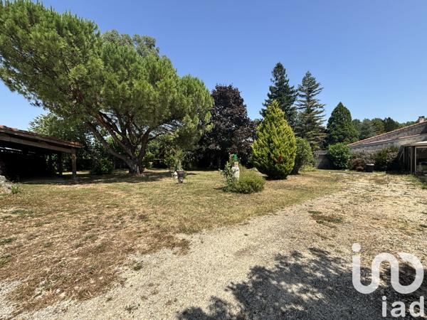 Maison à vendre 8 pièces 247 m² Saint-Georges-des-Agoûts