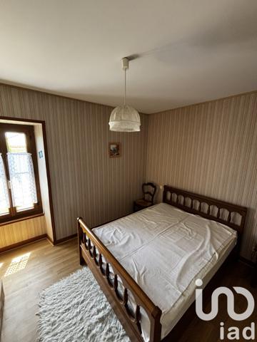 Maison à vendre 8 pièces 247 m² Saint-Georges-des-Agoûts