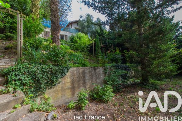 Maison à vendre 8 pièces 225 m² Juziers