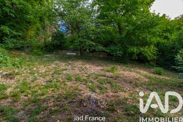 Maison à vendre 8 pièces 225 m² Juziers