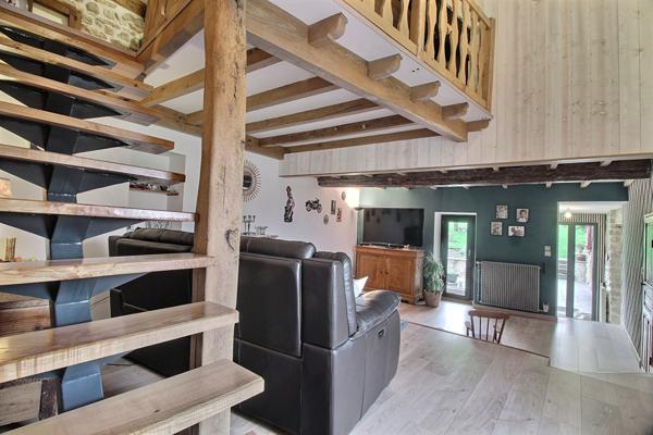 Maison authentique à REIGNAT