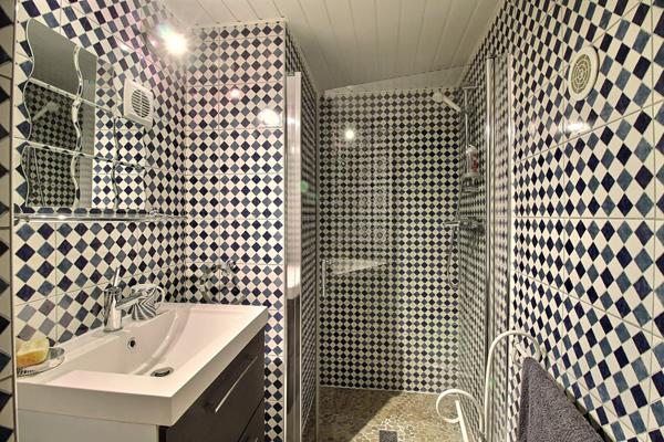 Maison authentique à REIGNAT