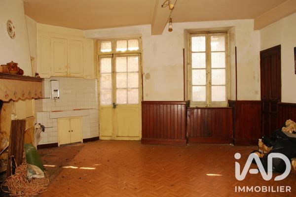 Maison à vendre 8 pièces 220 m² Laroque-d'Olmes