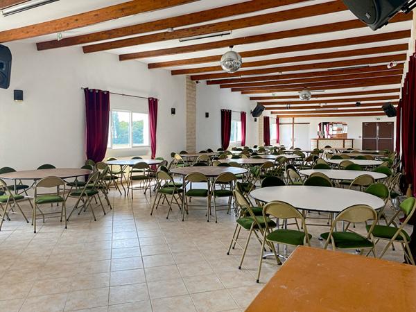 Local commercial ou événementiel Dammartin en serve