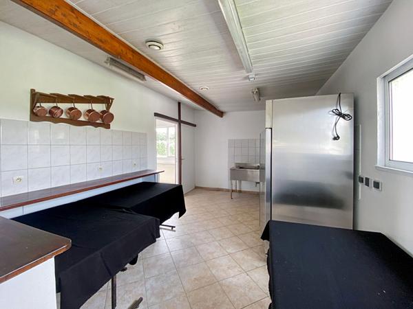 Local commercial ou événementiel Dammartin en serve