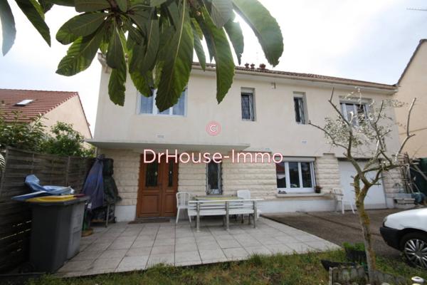 Maison à vendre 8 pièces de 200 m²