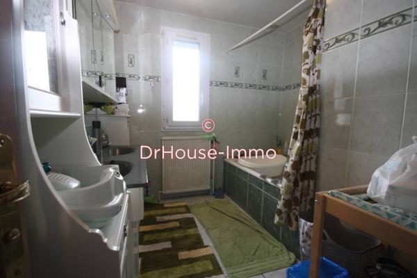 Maison à vendre 8 pièces de 200 m²