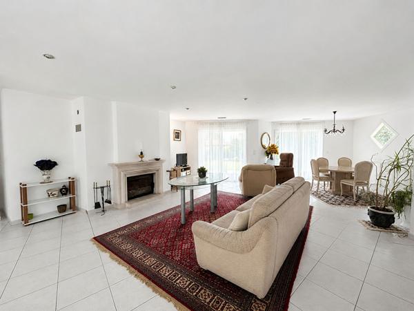 AZUR Maison de 132 m² sur un parc de plus de 6 200 m²