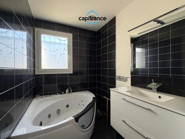 Toulouse, 20 min, Buzet sur Tarn, agréable villa de plain-pied T4 de 2017, 90 m² env + garage de 15m²
