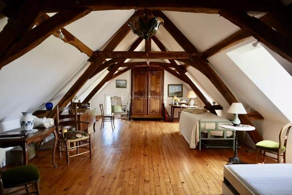 Vente Maison 8 pièces 193 m2 à La Chartre-sur-le-Loir