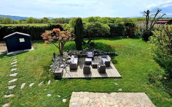 Maison à vendre    5 pièces •  Excenevex