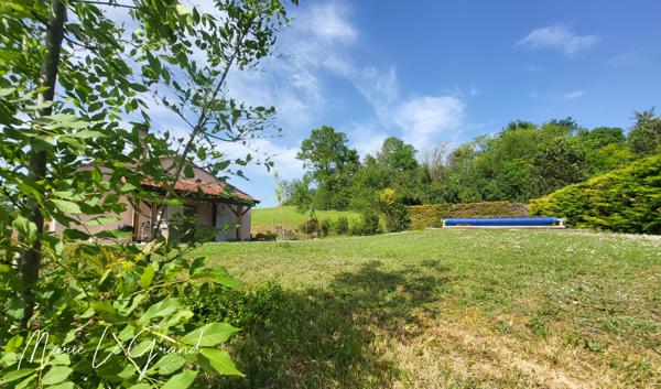 Maison
         6 pièces
        - 126 m² Exclusivité 275 000 € *