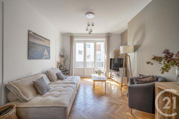 Appartement F3 à vendre  3 pièces - 66,38 m2 VERSAILLES - 78