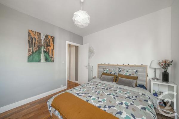 Appartement F3 à vendre  3 pièces - 66,38 m2 VERSAILLES - 78