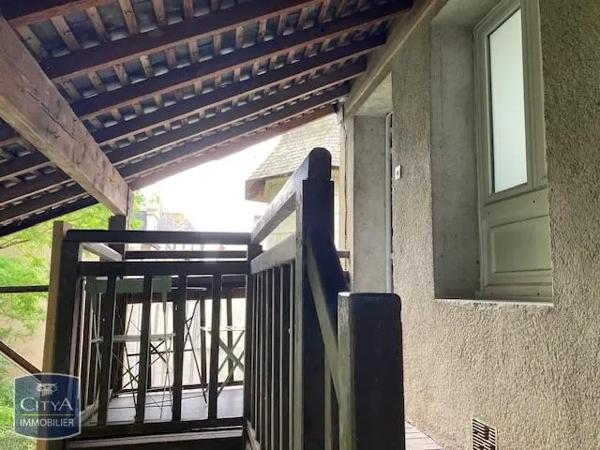 Appartement à louer 2 pièces 53.01m² Saumur (49400)