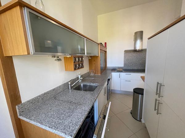 AIX EN PROVENCE  - T 4 DUPLEX MEUBLE + DOUBLE PK - CENTRE VILLE - RARE A LA LOCATION