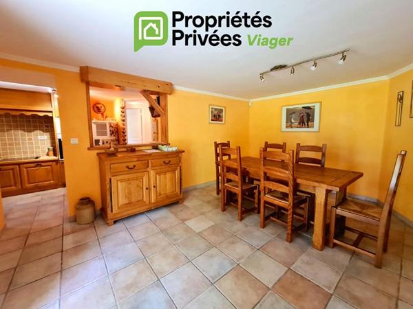 Immeuble Concoules 6 pièce(s) 160 m2