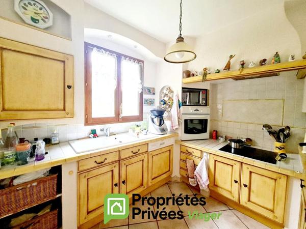 Immeuble Concoules 6 pièce(s) 160 m2