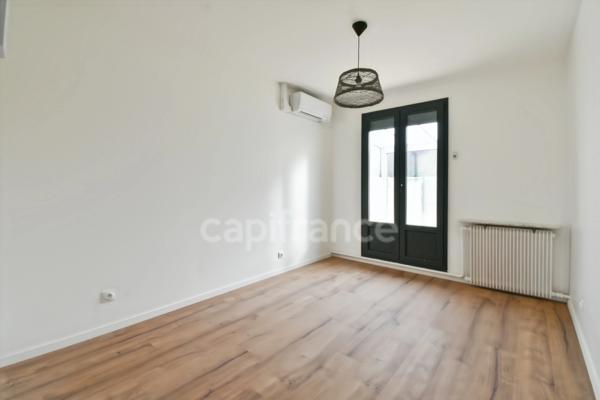 À vendre à Sainte-Geneviève-des-Bois (91), Belle maison familiale de 123 m², 5 chambres, véranda, garage, sans travaux et parfaitement situé.