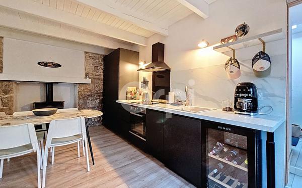 Maison à vendre    2 pièces •  Plouénan