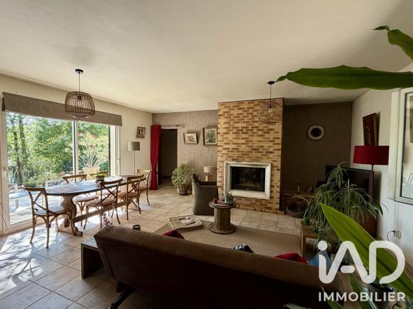 Maison à vendre 3 pièces 90 m² Saint-Hippolyte-du-Fort