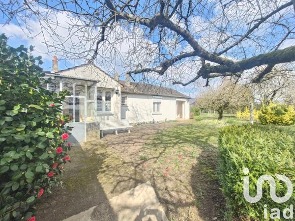 Maison traditionnelle 5 pièces de 80 m² à Saint-Benoît-sur-Loire (45730)