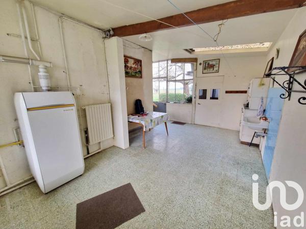 Maison traditionnelle 5 pièces de 80 m² à Saint-Benoît-sur-Loire (45730)