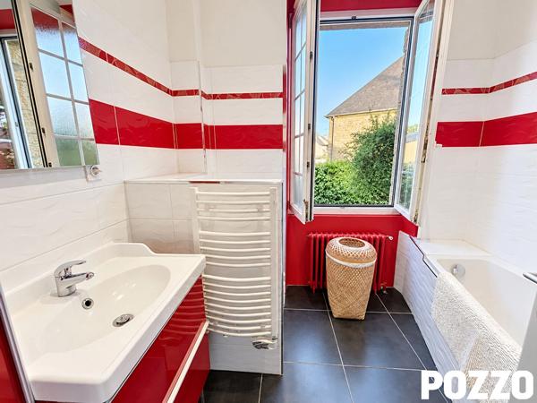 AVRANCHES ? MAISON FAMILIALE DE 170 M² AVEC JARDIN, SOUS-SOL COMPLET ET GARAGE AVRANCHES