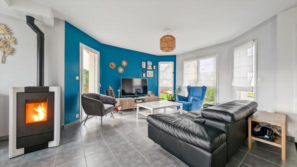 Pleumeleuc (35137) Maison 5 pièces – 127 m² – Terrain 550 m² – Piscine – Pleumeleuc