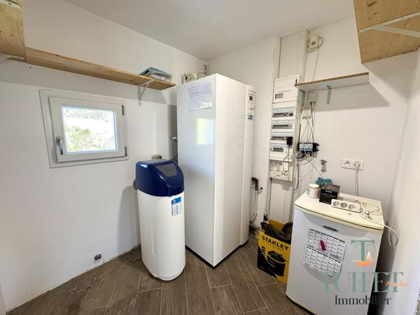 MAISON CHARENTAISE A SEULEMENT 10' DE SAINTES
