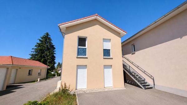 Appartement à vendre 218 000 € Les Abrets 4 p 90 m² DPE C