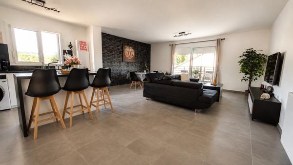 Appartement à vendre 218 000 € Les Abrets 4 p 90 m² DPE C