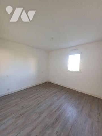 Maison à vendre à Pleurtuit (35730) en Ille-et-Vilaine (35)

À Pleurtuit, maison de plain pie...